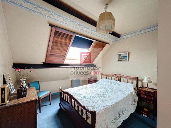 Maison avec 5 chambres et 1 garage