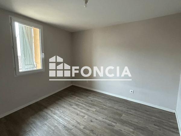 Location Appartement 3 pièces 64.7 m² - 1416 PLACE MARTIN BIDOURE Toulon 83000