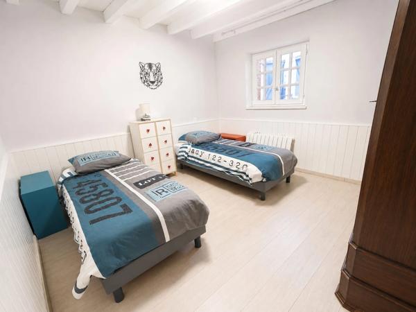 Demeure historique d'exception classée au patrimoine située aux portes des Pyrénées