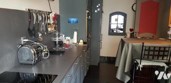 IMMEUBLE DE COMMERCE ET D'HABITATION DE CENTRE VILLE