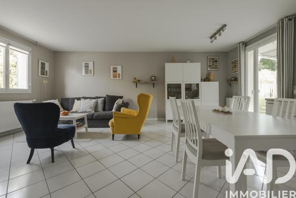 Maison à vendre 5 pièces 88 m² Velaux