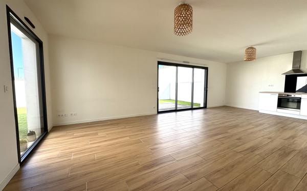 Maison à vendre    4 pièces • 101 m2 Saint-Xandre