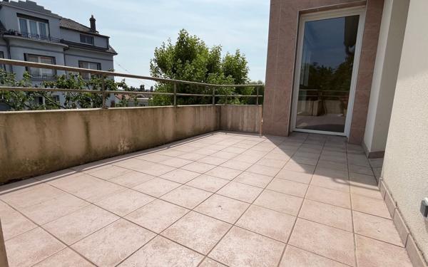 Appartement à vendre    4 pièces • 75 m2 Metz