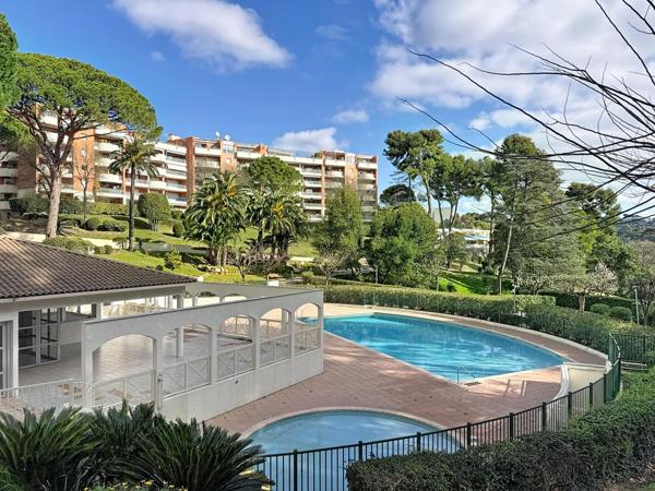 Appartement F3 à vendre  3 pièces - 72 m2 CANNES LA BOCCA - 06