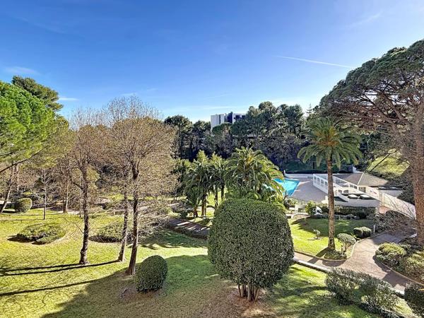 Appartement F3 à vendre  3 pièces - 72 m2 CANNES LA BOCCA - 06