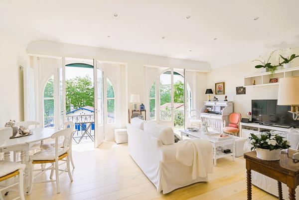 Appartement 4 pièces 94 m² Urrugne limite Ciboure avec jardin, terrasse, balcon et parking