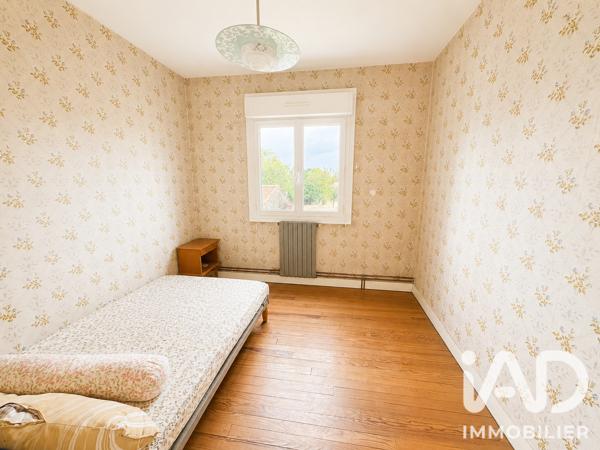 Maison à vendre 6 pièces 103 m² Tonnay-Charente