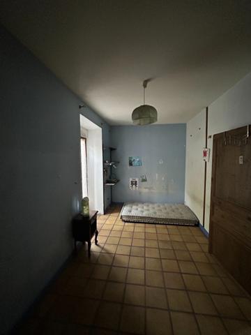 Maison à vendre 8 pièces Proche de CHATEAUPONSAC (87)