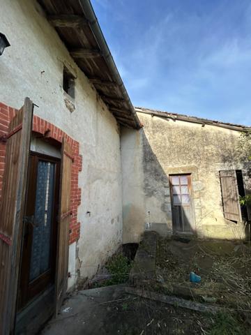 Maison à vendre 8 pièces Proche de CHATEAUPONSAC (87)