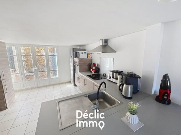 Vente appartement Grasse, 71m² 3 pièces 245 000€ avec terrasse