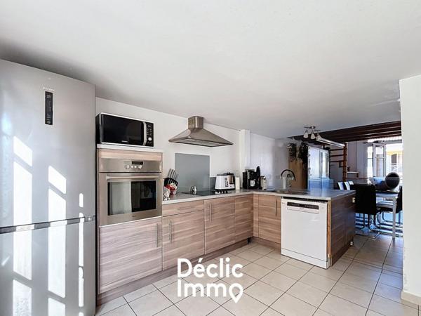 Vente appartement Grasse, 71m² 3 pièces 245 000€ avec terrasse