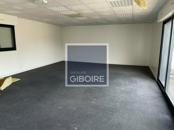 Bureaux - A VENDRE - SAINT GREGOIRE (réf : 35.3620)