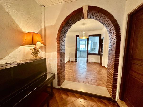 Maison atypique au coeur du quartier Luton de Reims (51)