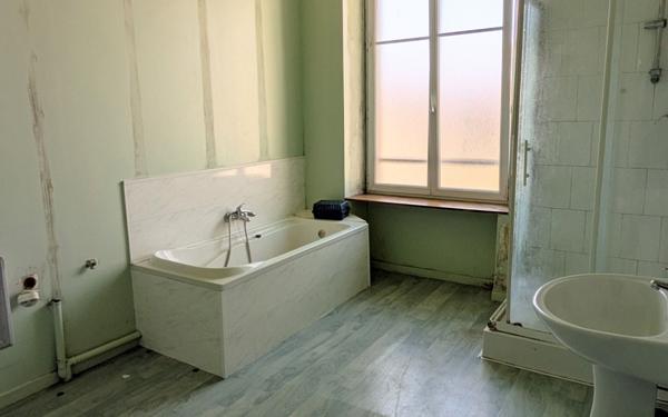 Maison à vendre    4 pièces •  Villers-sous-Pareid