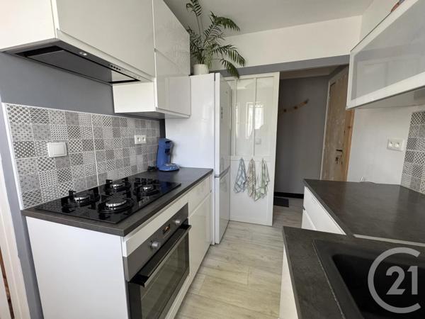 Appartement T3 à vendre  3 pièces - 60,64 m 2   CRUSEILLES  - 74