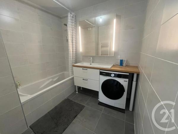Appartement T3 à vendre  3 pièces - 60,64 m 2   CRUSEILLES  - 74