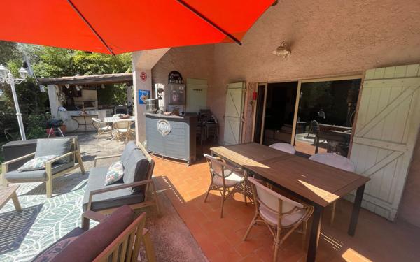 Maison à vendre    4 pièces • 125 m2 La Seyne-sur-Mer