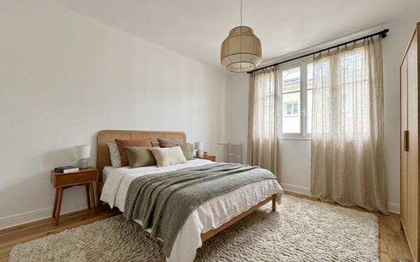 Appartement à vendre    2 pièces • 32,64 m2 Vanves