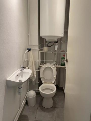 Location                                                      Appartement
                        
                     4 pièces                      86 m2                     à Villeurbanne