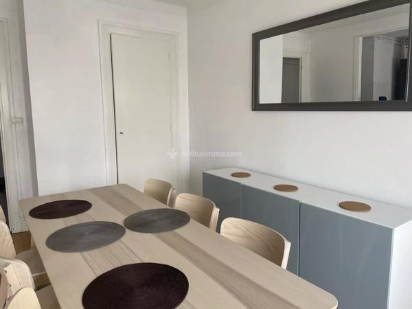 Location                                                      Appartement
                        
                     4 pièces                      86 m2                     à Villeurbanne