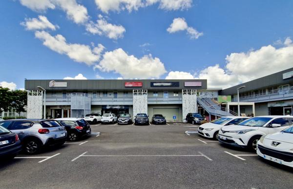 Baie-Mahault (97122) Local commercial d’exception – Adresse recherchée à Jarry Baie-Mahault