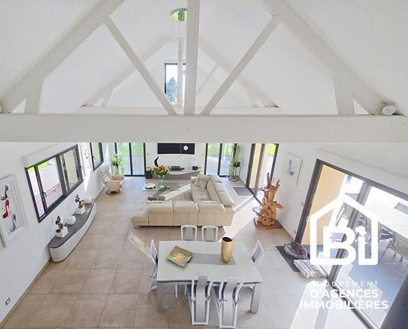 GONNEVILLE SUR HONFLEUR - VILLA 12 PIECES DE 460 M² habitables