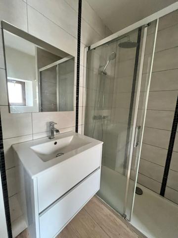 Lot de 2 Maisons avec terrain + 2 garages