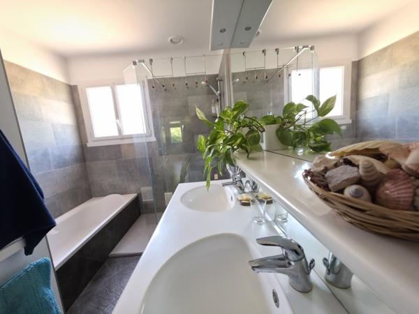 Maison à vendre 748 000 € Le Crès 7 p 178 m² DPE B