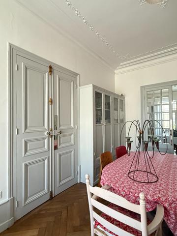 EN EXCLUSIVITE ! Maison de ville de caractère 242m², 4 chambres, avec jardin 147 000 €