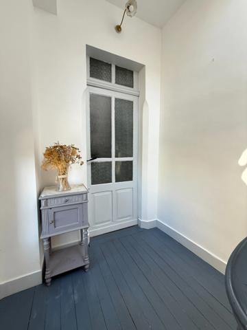 EN EXCLUSIVITE ! Maison de ville de caractère 242m², 4 chambres, avec jardin 147 000 €