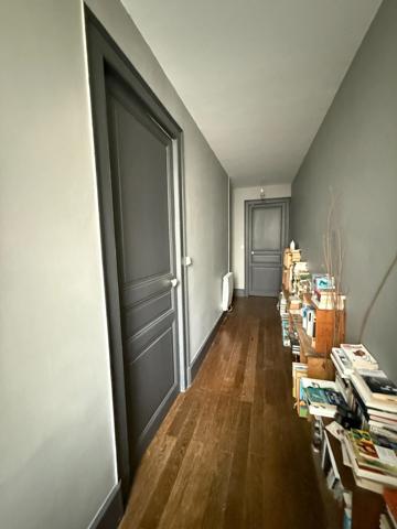 EN EXCLUSIVITE ! Maison de ville de caractère 242m², 4 chambres, avec jardin 147 000 €