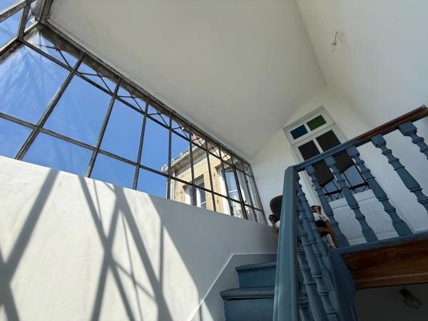 EN EXCLUSIVITE ! Maison de ville de caractère 242m², 4 chambres, avec jardin 147 000 €