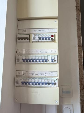 EN EXCLUSIVITE ! Maison de ville de caractère 242m², 4 chambres, avec jardin 147 000 €