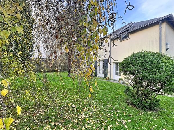 Nantes Saint Pasquier / Maison non mitoyenne 3 chambres et bureau / beau jardin sud-ouest /