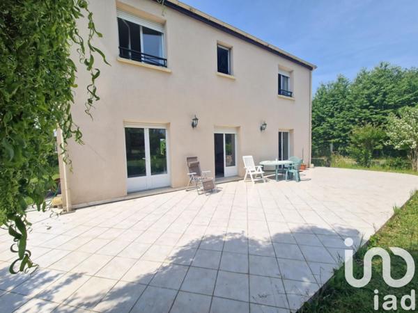 Maison à vendre 7 pièces 206 m² Gien