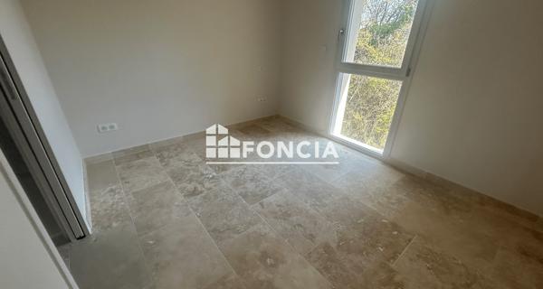 Location Maison 5 pièces 131 m² - Vienne 38200