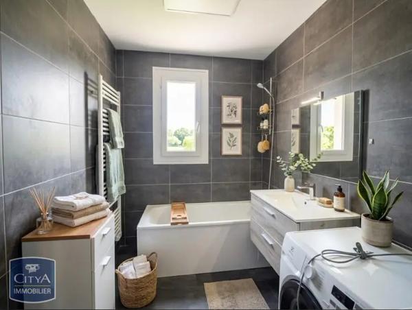 Appartement à louer 3 pièces 70m² L'Île-Bouchard (37220)