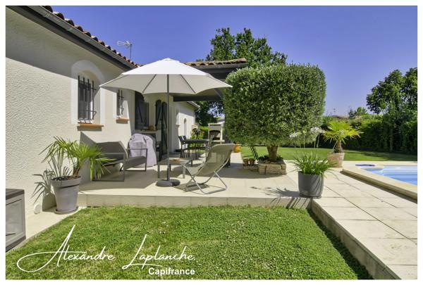 Dpt Tarn et Garonne (82), Maison de plain-pied parfaitement entretenue, au calme, avec piscine, garage et commerces accessibles à pied, à SAINT ETIENNE DE TULMONT.