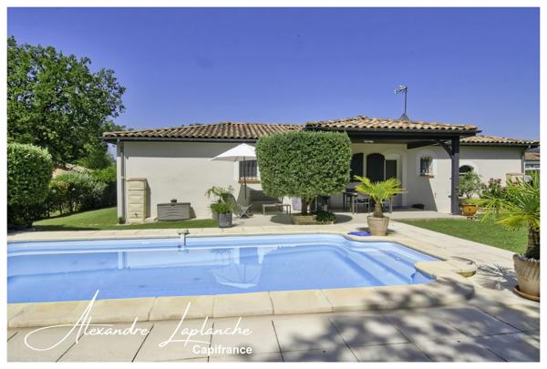 Dpt Tarn et Garonne (82), Maison de plain-pied parfaitement entretenue, au calme, avec piscine, garage et commerces accessibles à pied, à SAINT ETIENNE DE TULMONT.