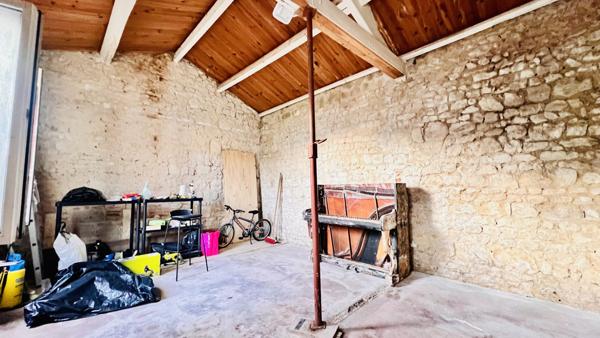 À RÉNOVER ÉCHOPPE - LA GENETTE - 56 m² - 190 m² terrain