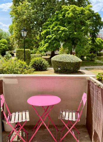Appartement Maisons Laffitte 3 pièce(s) 53.71 m2 - Parc 250 000 € **  - Référence  4763