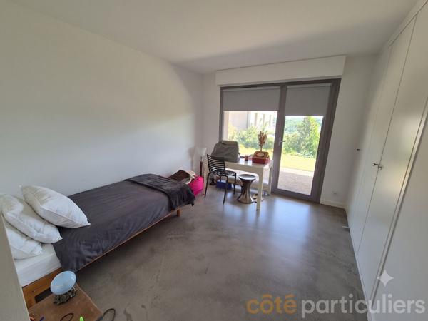 Vente
                Maison272 m² - 7 Pièces -
                    RODEZ (12000)