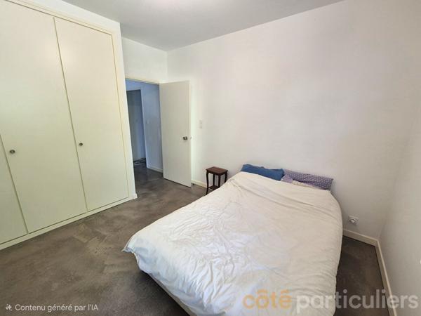 Vente
                Maison272 m² - 7 Pièces -
                    RODEZ (12000)