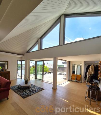 Vente
                Maison272 m² - 7 Pièces -
                    RODEZ (12000)