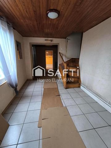 Maison individuelle avec jardin, garage, atelier...
