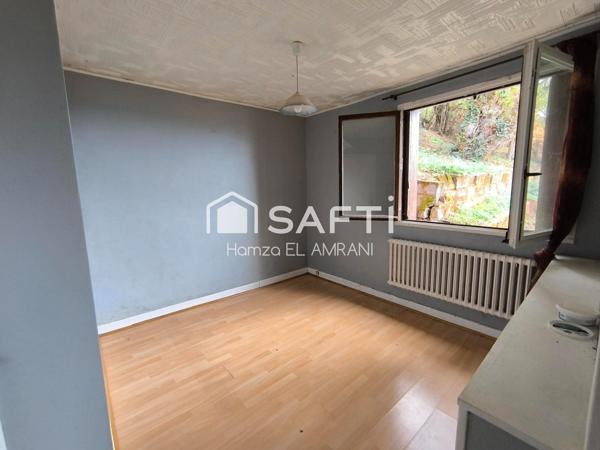 Maison individuelle avec jardin, garage, atelier...