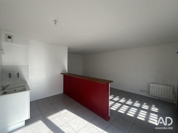 Location appartement 3 pièces 63 m² Mérignac