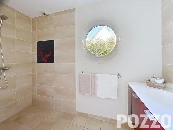 Maison contemporaine 198 m² -5 chambres -Vue Golf -Terrain 1400 m²-Saint-Lô Saint-Lô