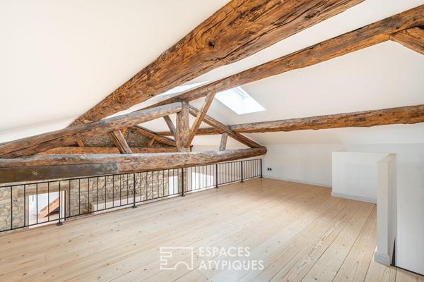 Maison de caractère rénovée avec jardin au sein d’une propriété du XIXe siècle