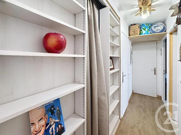 Appartement F3 à vendre  3 pièces - 63 m 2   ANTIBES  - 06